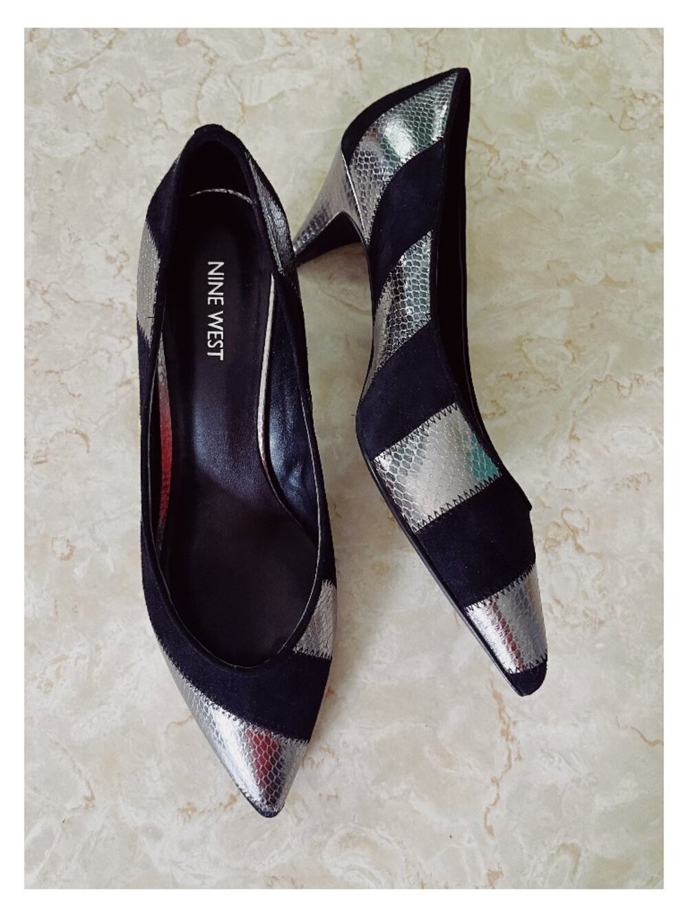 Nine West Sz 9 SilverSnakeskin  and Black Suede Calabres Pumps